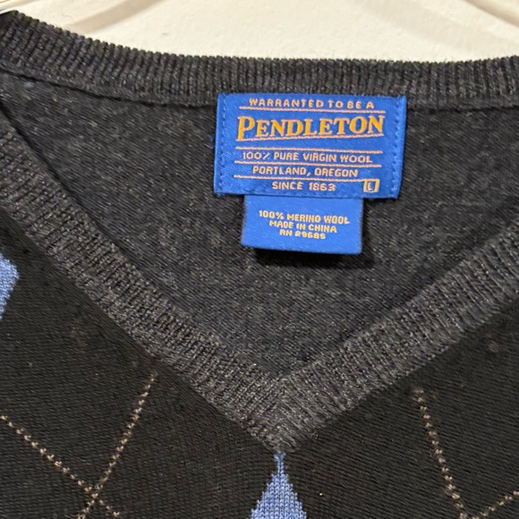 Pendleton Mens Argyle Wool V-Neck Sweater Blue Charcoal Gray Large - Picture 9 of 9